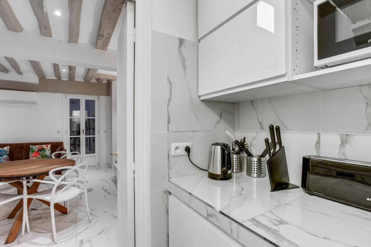 Location Calm Palais Royal Louvre Opera Concorde Clim Apartment Paris