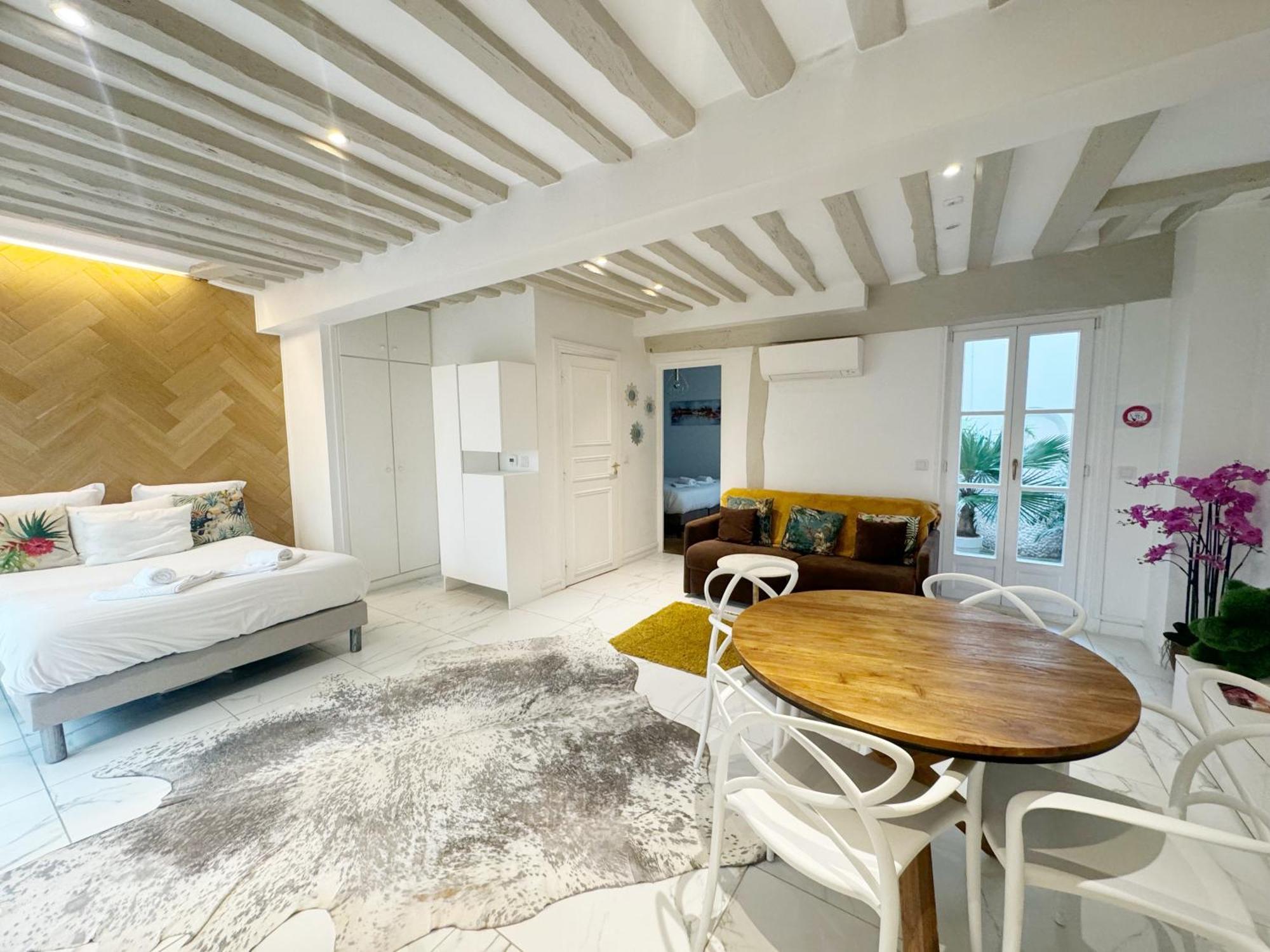 Location Calm Palais Royal Louvre Opera Concorde Clim Apartment *